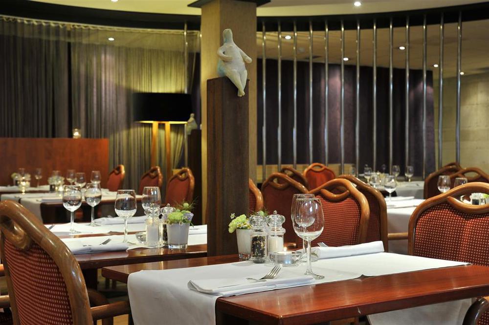 Fletcher Hotel-Restaurant Weert Restaurang bild